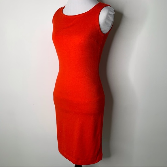 St. John Women's Red Cutout Sleeveless Knit Sheath Wool Mini Dress Size 0 - Picture 4 of 11